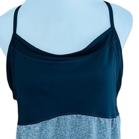 C9 by Champion color block loose Racerback top with shelf bra size XL. - Picture 2 of 8